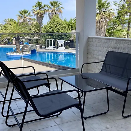 מלון Palma Village By Greek Pride