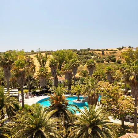 מלון Palma Village By Greek Pride